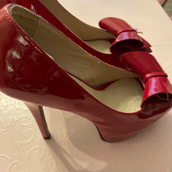 Olsenboye Shoes - Deep red stunners